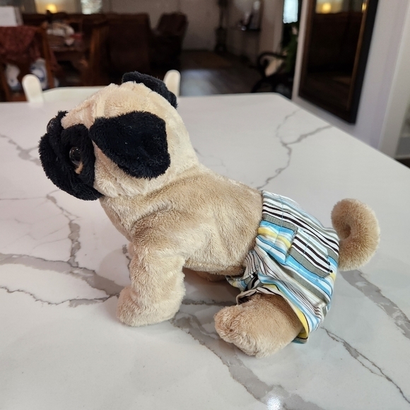 Ganz Webkinz Pug With Shorts - Picture 2 of 7